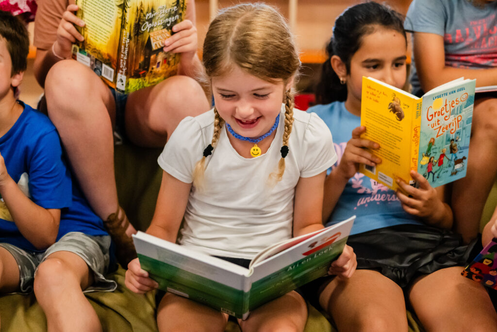 Lezen en lenen in de bibliotheek van Planck