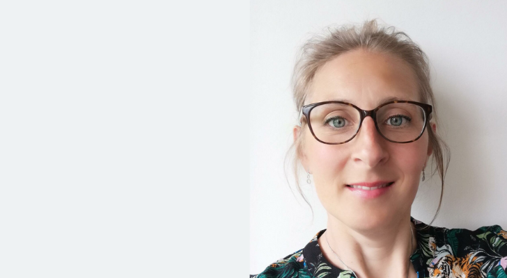 Kunstenaar Caroline van Duijvenbode