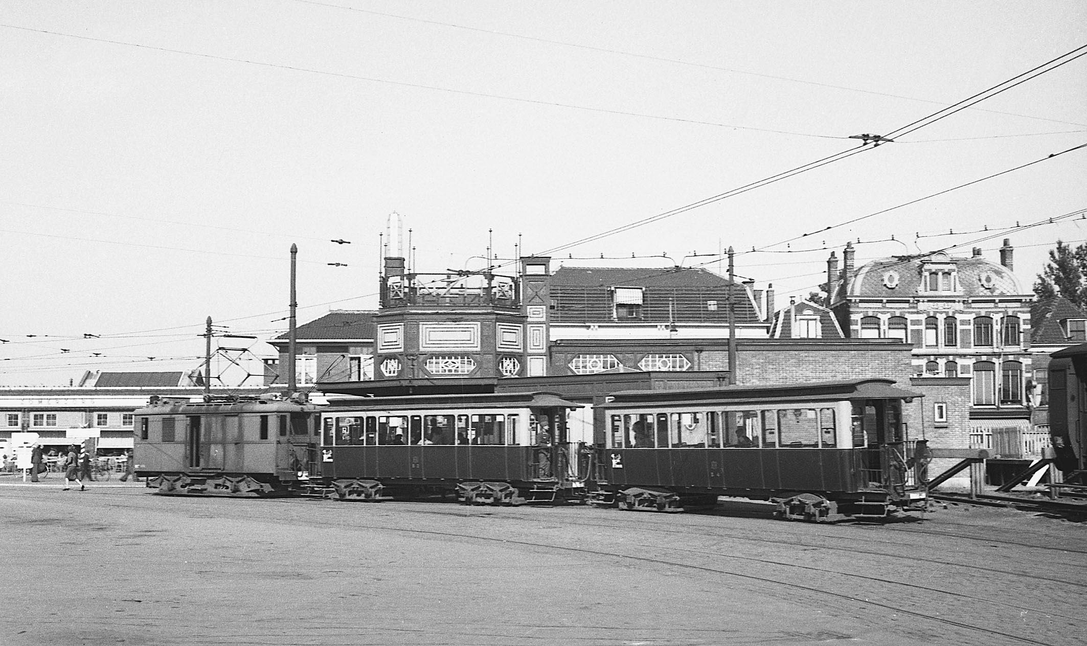 Lezing: De Nieuwe Blauwe Tram in Oorlogstijd